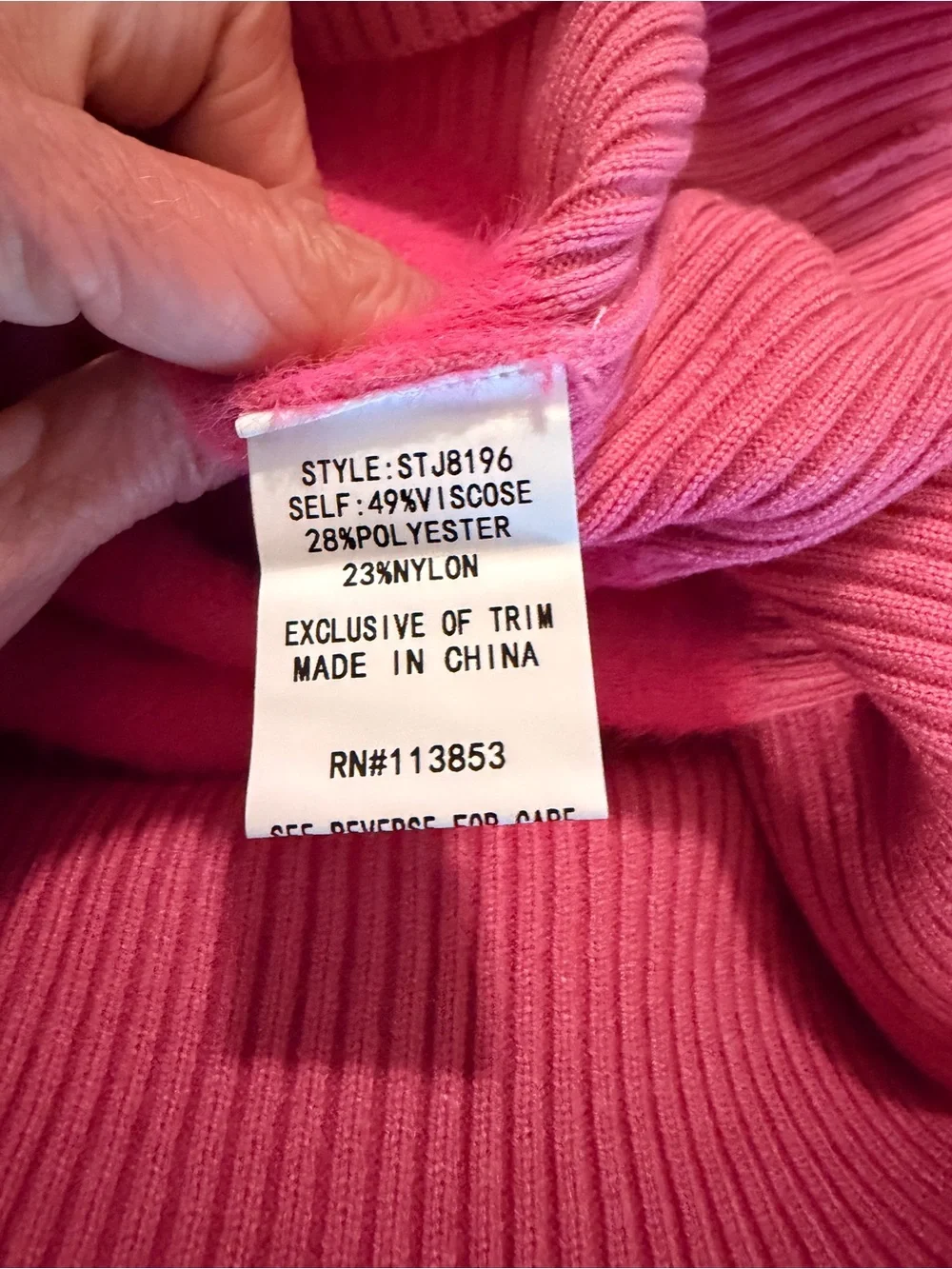 NWT- Aura Pink Diamond-Pattern Button-Up Cardigan